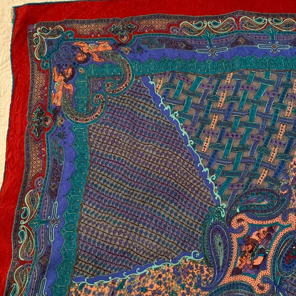 Fendi vintage square silk scarf - Picture 7 of 14